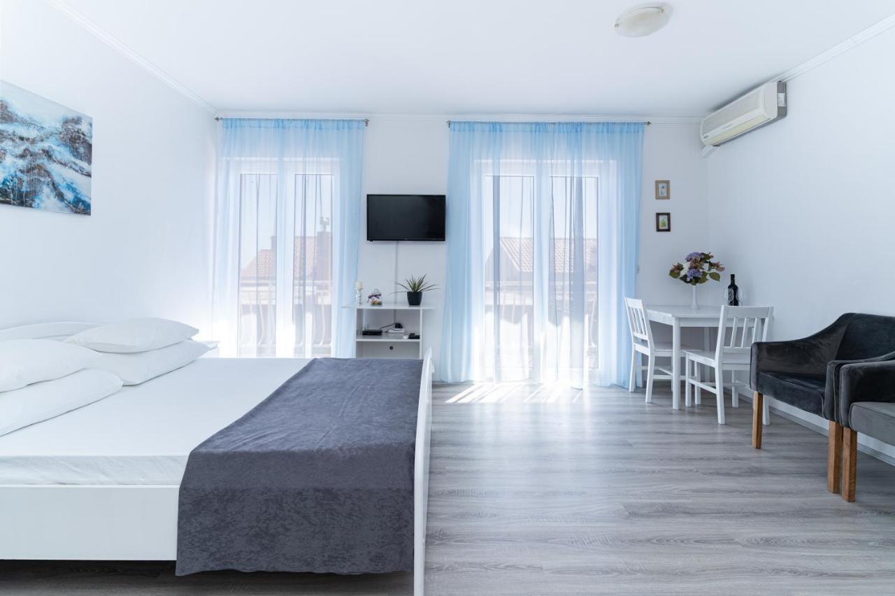 Benic Apartments Mlini Exterior foto